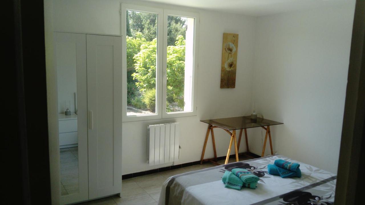 Rendez-Vous Avec Les Cigales - Gite 6 Personnes 100M2 - Piscine Privee - Climatisation 谢瓦布朗克 外观 照片