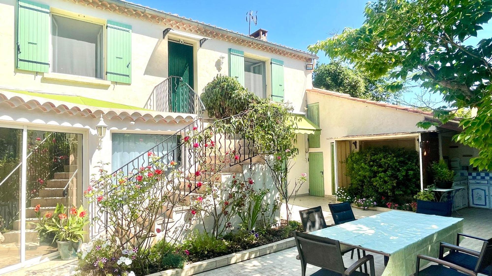 Rendez-Vous Avec Les Cigales - Gite 6 Personnes 100M2 - Piscine Privee - Climatisation 谢瓦布朗克 外观 照片